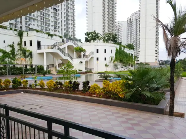 DLF New Town Heights - Sector 90, Gurgaon - photo 3 thumbnail
