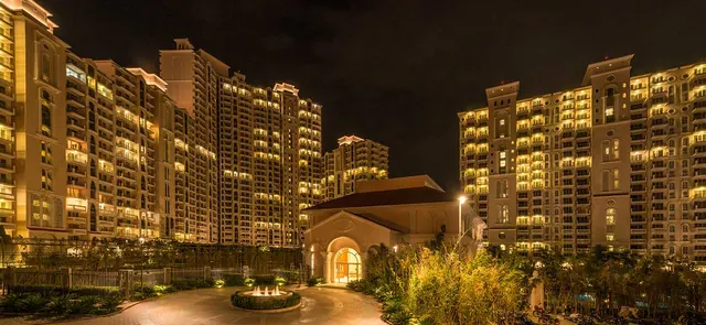 DLF Regal Gardens - towers and clubhouse at night (real photo) thumbnail