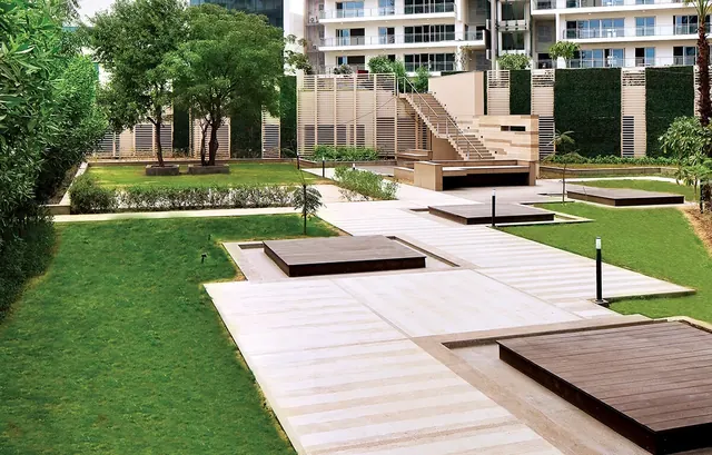 Tata Gurgaon Gateway - landscaped deck and gardens (actual photo) thumbnail